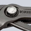 Высокотехнологичные сантехнические клещи Cobra®, с фиксатором, 70 мм (2 3/4"), под ключ 60 мм, L-300 мм, Cr-V, серые, 2-компонентные рукоятки, на подвесе KNIPEX KN-8702300SB фото 4 — Фирменный магазин Knipex в России