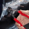 Изогнутый компактный болторез KNIPEX CoBolt® 71 21 200SB, L-200 мм, чёрный, обливные рукоятки, с подвесом, KN-7121200SB фото 9 — Фирменный магазин Knipex в России