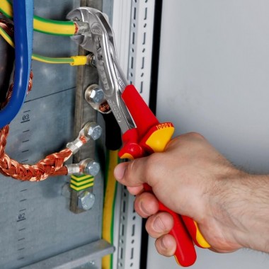 Клещи сантехнические Alligator ®, 250 мм, KNIPEX 88 07 250 KN-8807250 — Фирменный магазин Knipex в России