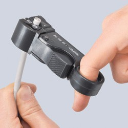 Стриппер для снятия изоляции с коаксиальных кабелей KNIPEX 16 60 05 SB KN-166005SB — Фирменный магазин Knipex в России